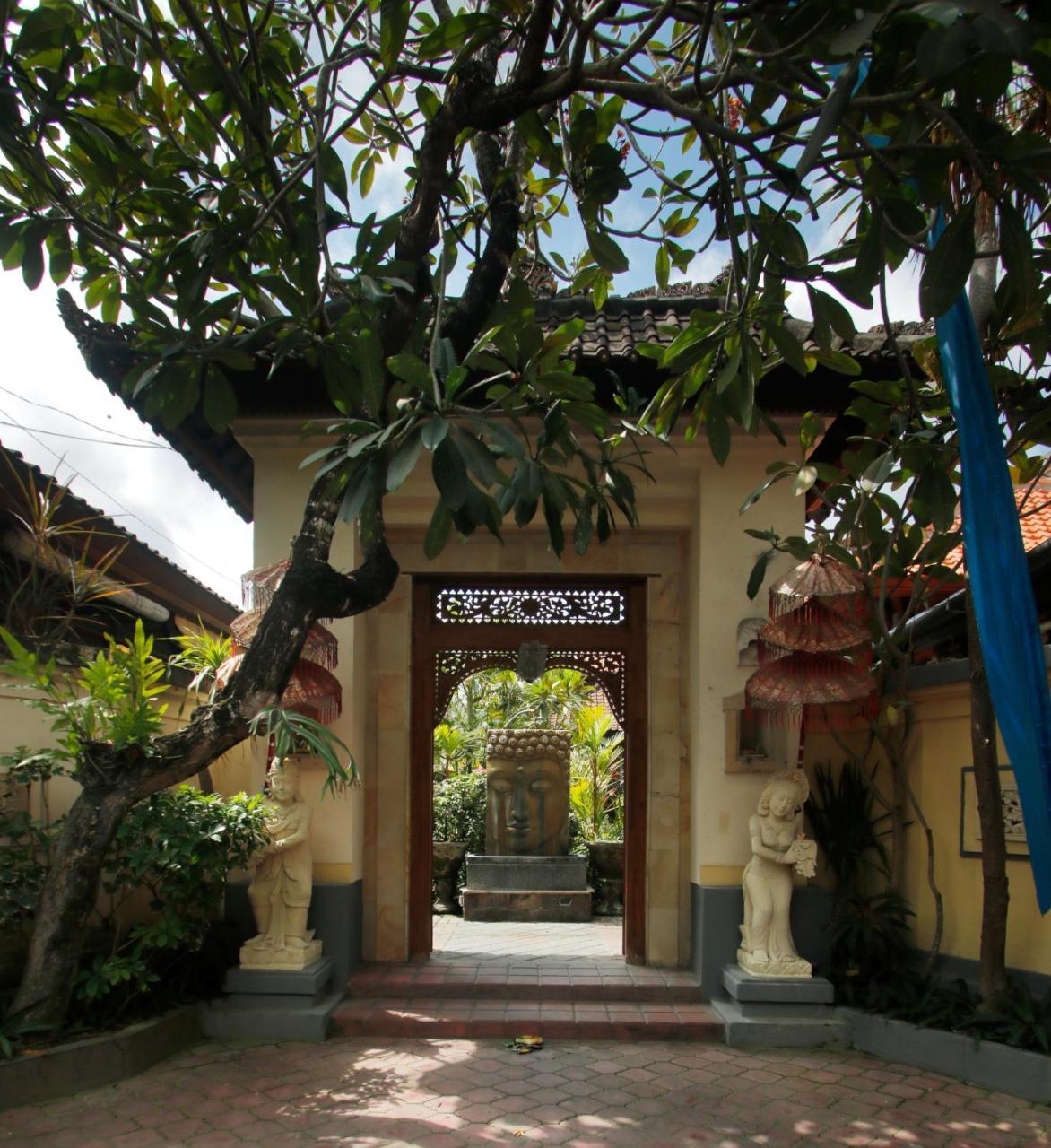 Jati Sanur (Bali)